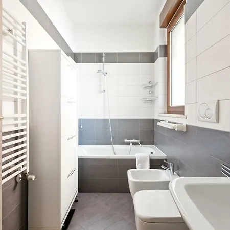 Apartamento Corsica Huge Terrace Flats Milán