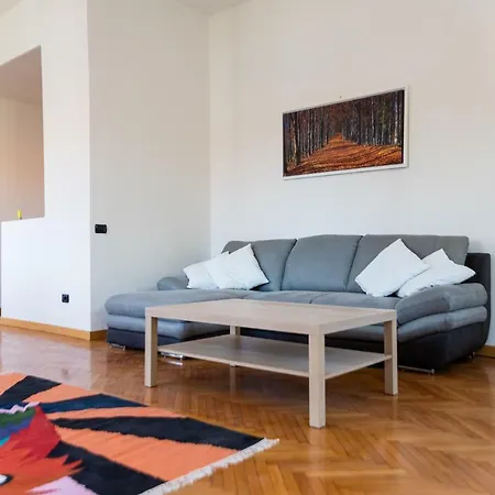 Apartment Vittoria 4 Mailand
