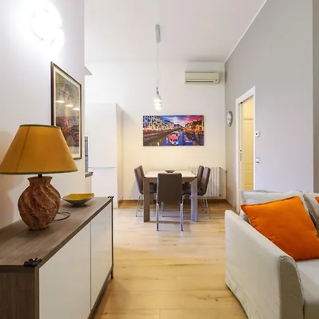 Primopiano - Sammartini * ميلان