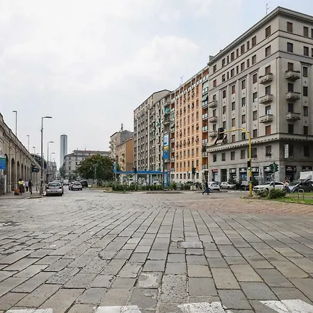 Primopiano - Sammartini * ميلان