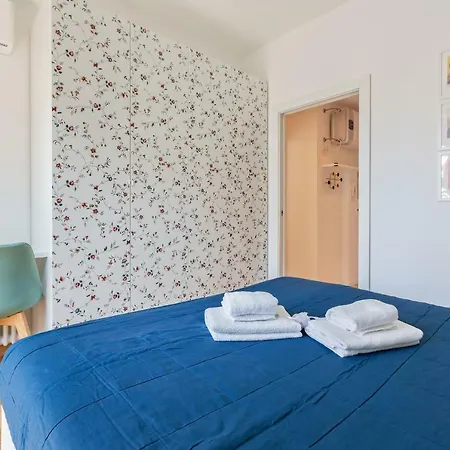 Sempione Balcony Flat Apartment