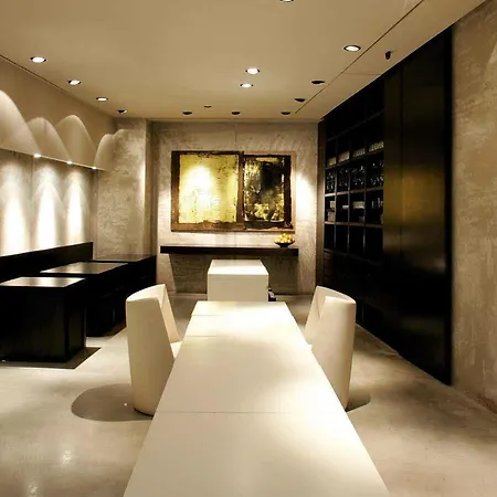 Straf, Milan, A Member Of Design 4*