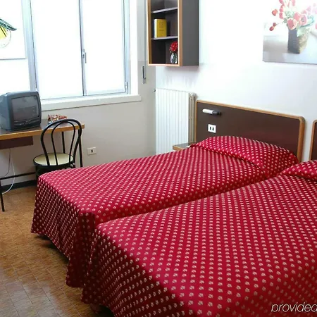 Ornato Hotel Milán