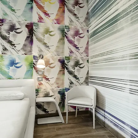 Eleganti Suite In Piazzale Lagosta Guest house Milan