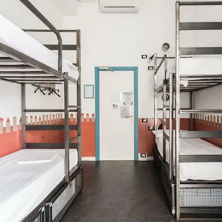 Madama & Bistrot Hostel Mediolan