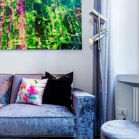 דירה Joivy Superb 1bed In Brera מילאנו