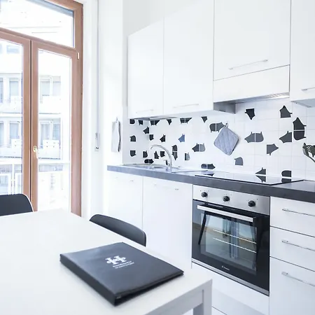 Hemeras Boutique Homes - Design Near Duomo Cathedral Apartmán Milán