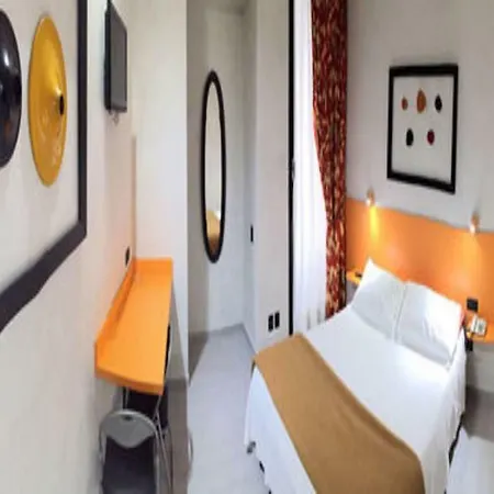 38 Hotel 3*