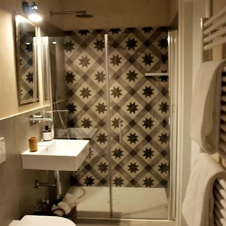 Guest house Tiare Milan