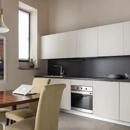 Le Scuderie Di Sant'ambrogio Apartment
