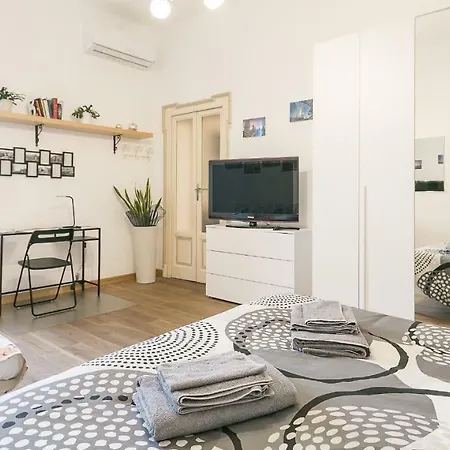 Borsieri 29 - Heart Of Isola Apartman Milánó