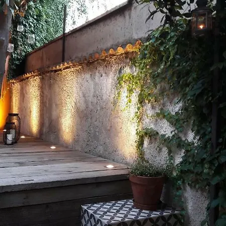 Guest house Tiare Milan