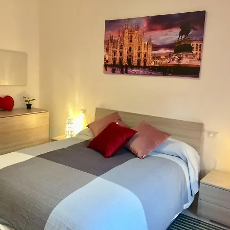 The Pearl - Of The Spots In Milánó