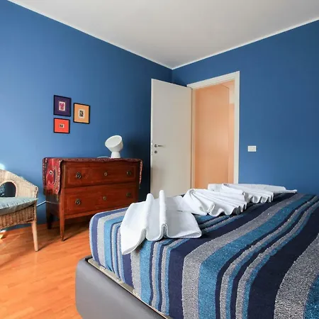 Apartment Happy Days 57