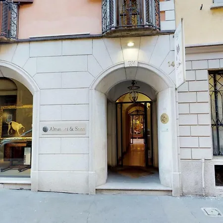 Hemeras Boutique Homes - Design Flat In Fashion District * Milan
