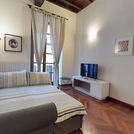 Hemeras Boutique Homes - Design Flat In Fashion District * Milán