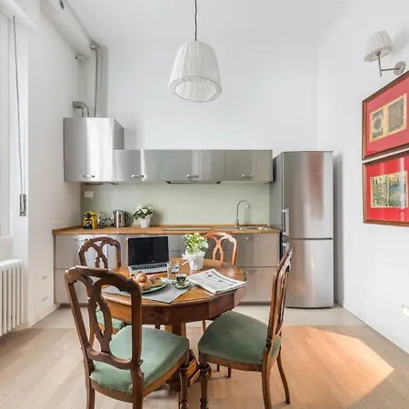 Apartment Grado 14 *