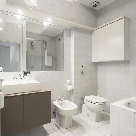 Apartman Hacca Collection - Bocconi, Navigli 1br Milánó