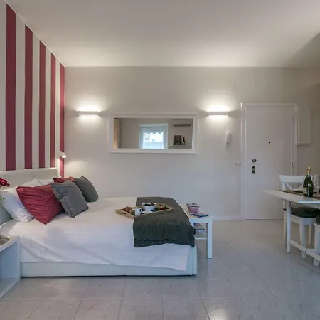 Violet - Loreto * ميلان