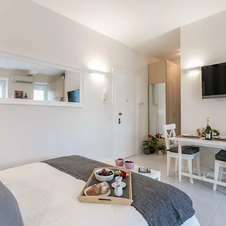 Apartamento Violet - Loreto Milão