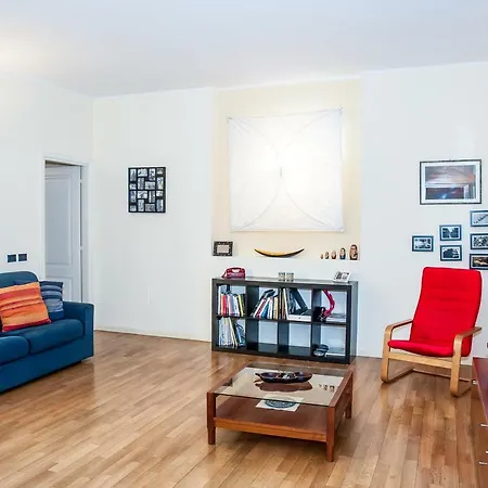 Cozy And Comfy 1 Bedroom Apt - Citta Studi Apartamento