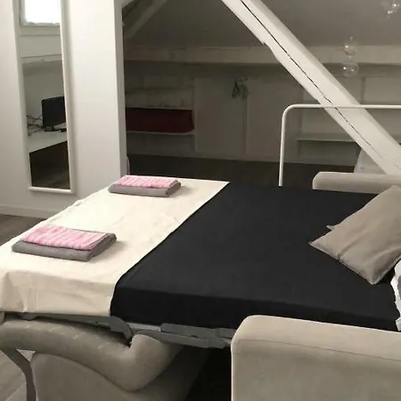 Spontini Loft شقة