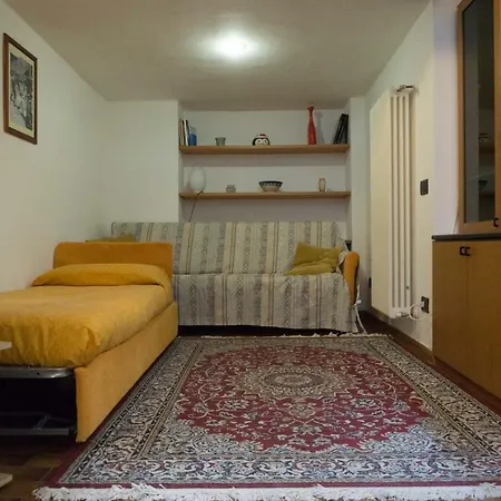 Olona Place 3 *