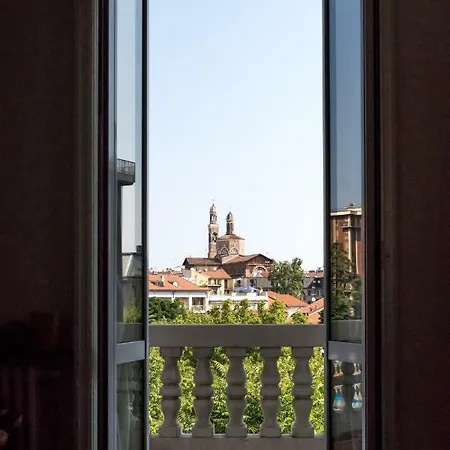 Casa Barone * Milão