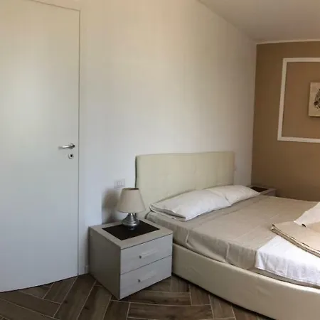 Camaldoli House Apartman Milánó