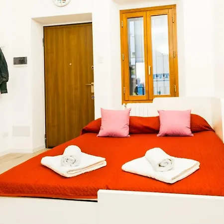 Likehome - Via Crema *