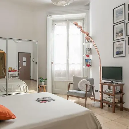 Spazio Isola- Free Wifi شقة ميلان