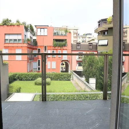 Vela Suites Centro Con Garage Daire Milano