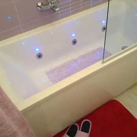 Apartman ℒovely & ℰlegant Next To Duomo/missori Milánó