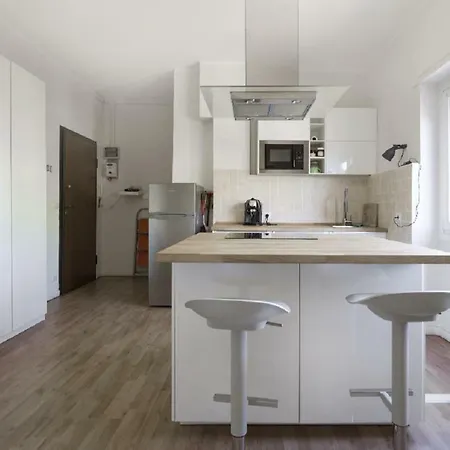 Apartamento Tagiura Milão