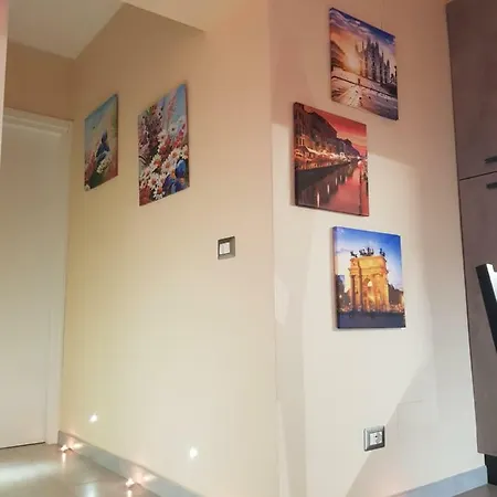 In Certosa Station Apartment *