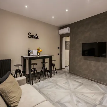 아파트 Castle Near Duomo *