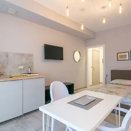 Chic Apartament! - Central Station Apartament Mediolan