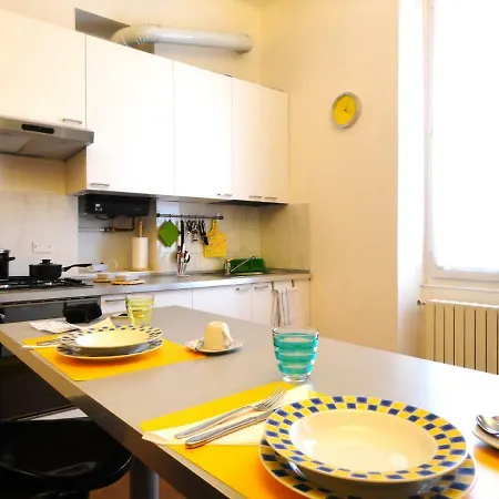 Apartment Fieramilanocity Fashion Apt 80mq 1 Bedroom 4th Floor Elevator Milan