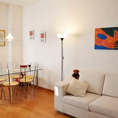Apartment Lario Milan