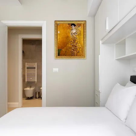 Διαμέρισμα 3 Bedrooms Brera Design *