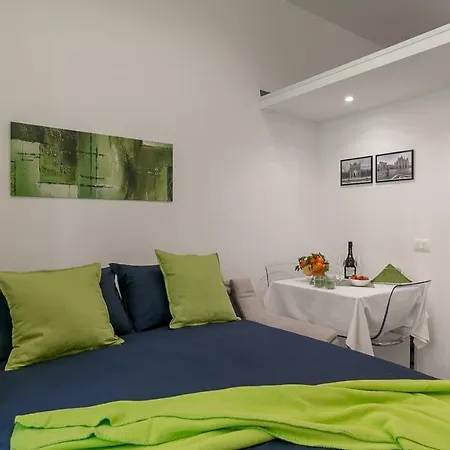 Apartment Vespri *