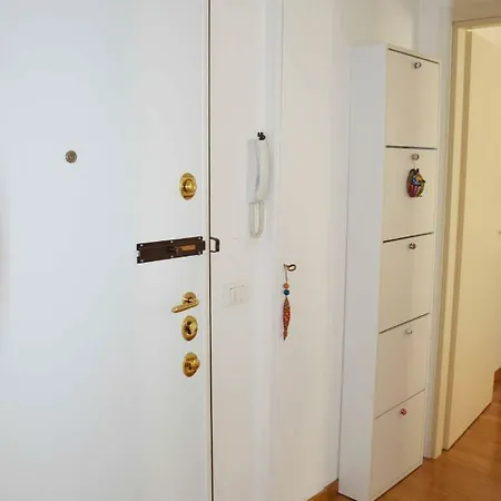 Lario Apartment Milan