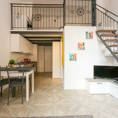 Апартаменты Casa Ally - Industrial Bright Loft *