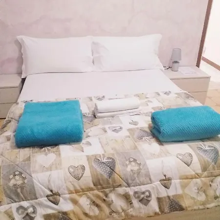 Maryhome * Milan