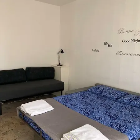 Lägenhet 14 Viale Ca' Granda *