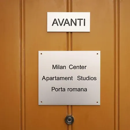 Center - Porta Romana Διαμέρισμα
