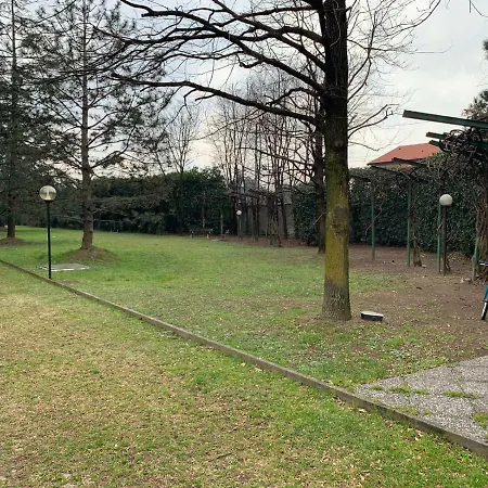 Il Giardino Dell'artista Con Parcheggio E Giardino A Milano