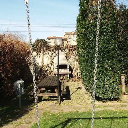Il Giardino Dell'artista Con Parcheggio E Giardino A * Milano
