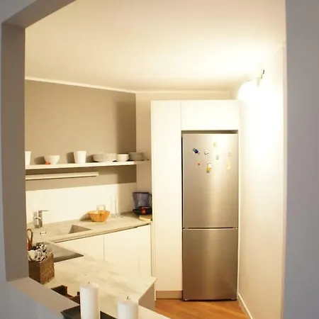 Dam's Crib Modern Loft Luxury Residential