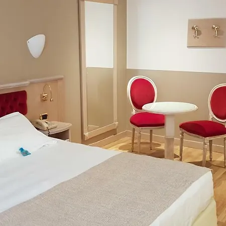 Santa Barbara 4*